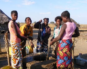 womenat the well20 About